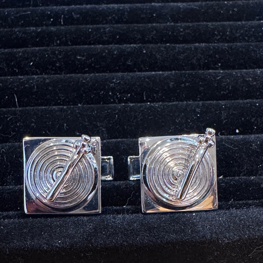 Silvertone  Turntable record Silver Square Cufflinks nwob‎